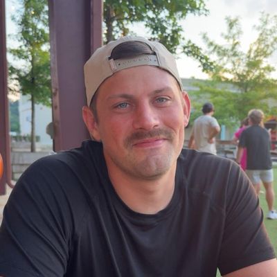 Jake, 31