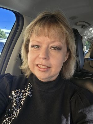 Jacqueline, 47