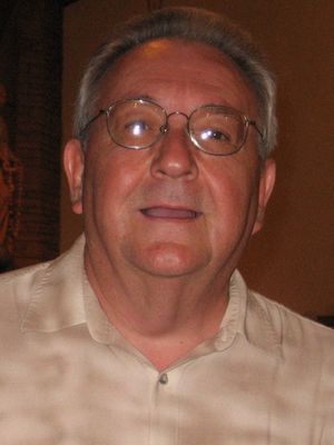 Ken, 72