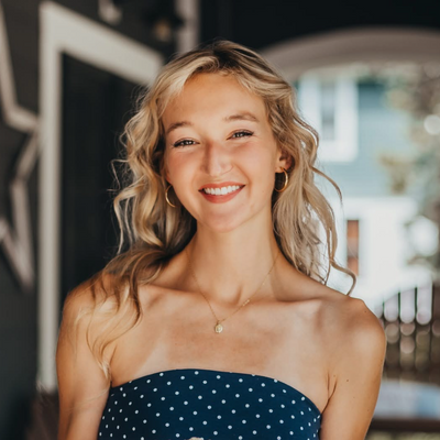 Grace, 22