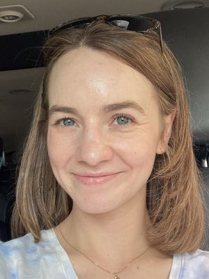 Sarah, 29