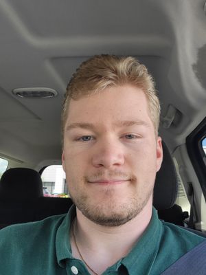 Lukas, 23