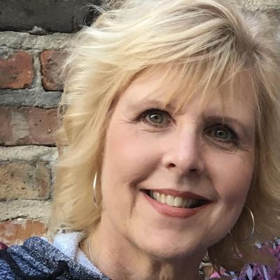 Dee, 74