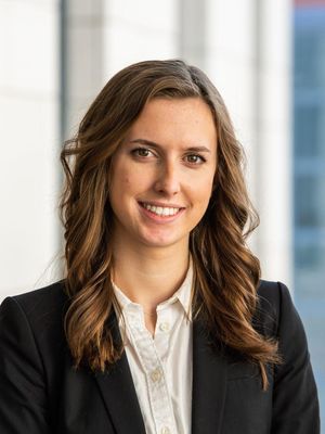Nanette, 26