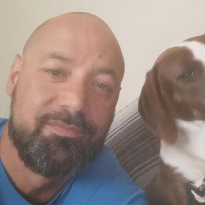 Logan, 40