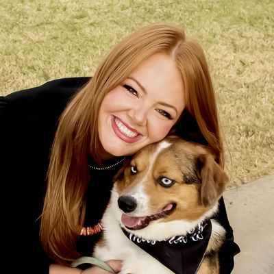 Ashleigh, 23