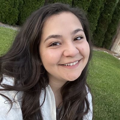 Abigail, 26