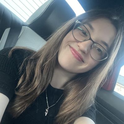 Sophia, 21