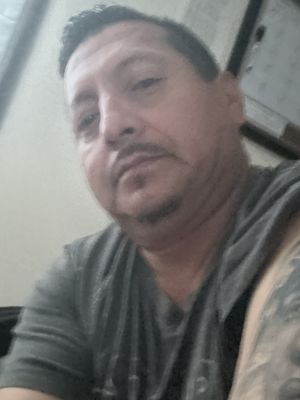 Moises, 48