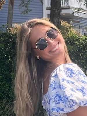 Theresa, 22