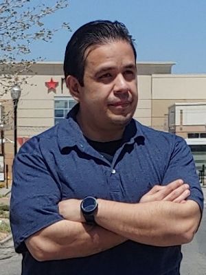 Jose, 40