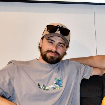 Ryan, 31
