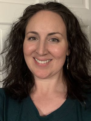 Jenny, 43