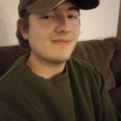 Daniel, 21