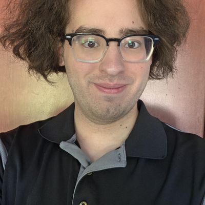 Daniel, 25