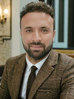 Gabriel, 39
