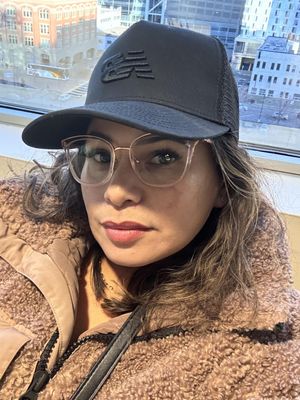 Neidy, 40