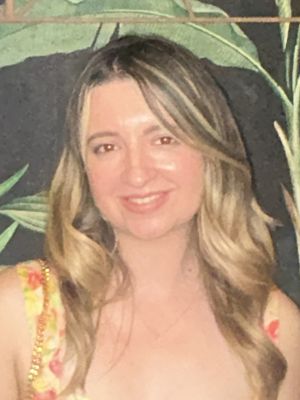 Olivia, 32