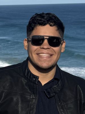 Daniel, 24
