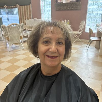 Donna, 70