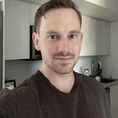 Robert, 32