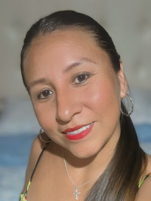 Julieth, 36