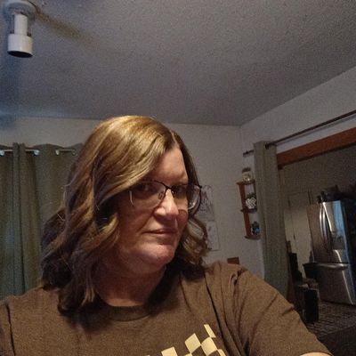 Lori, 60