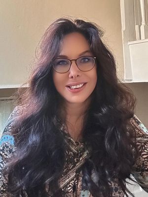 Gina, 55