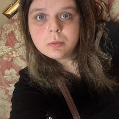 Justina, 29