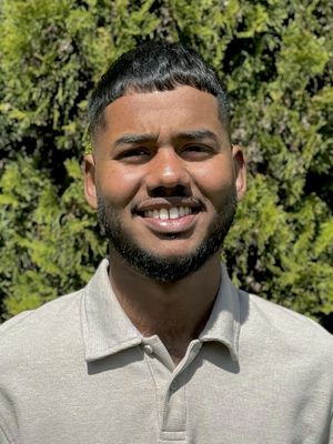 Earl, 25