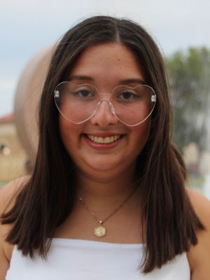 Sophia, 23