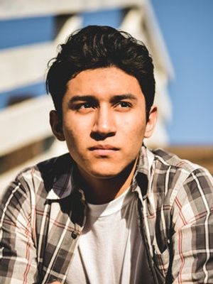 Pedro, 18