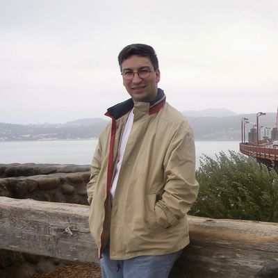 Jose, 26
