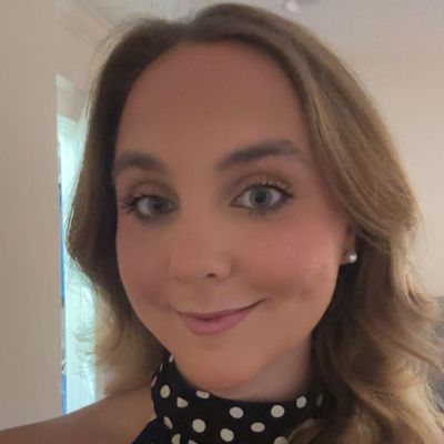 Mary Morgan, 25