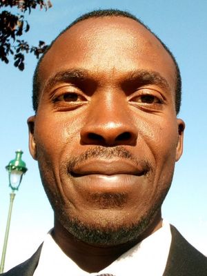 Armand, 42