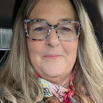 Alison, 62