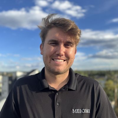 Peter, 31