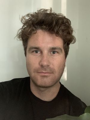 Stephane, 35