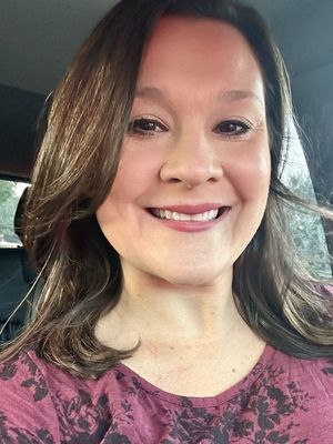 Anna, 36