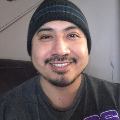 Luis, 40