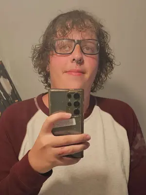 Clarence, 25