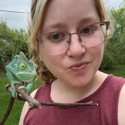 Rebecca, 32