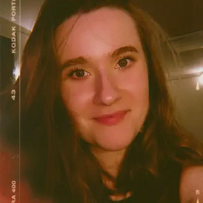Madeline, 24