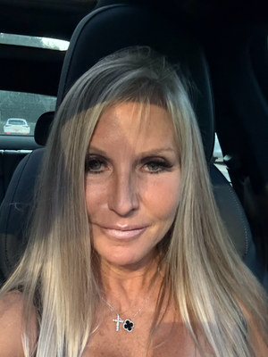 Karen, 58