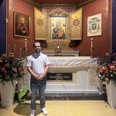 Yoel, 28