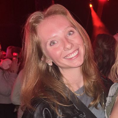 Eileen, 23