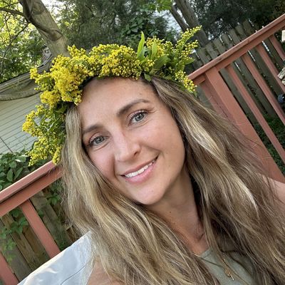Bianca, 37