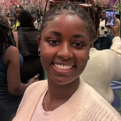 Cassie, 24