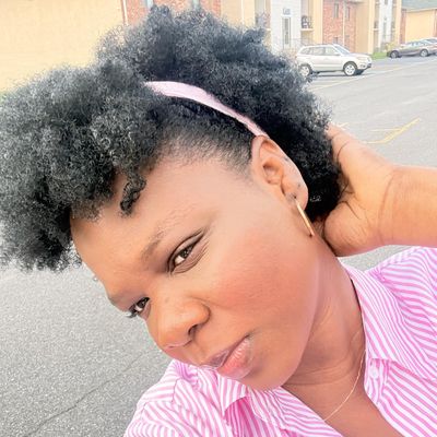 Kattiana, 31