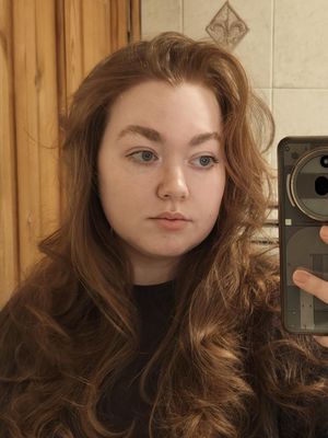 Mikala, 26